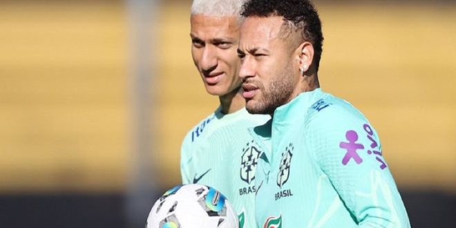 Seleção Brasileira encerra preparação para partida contra o Uruguai