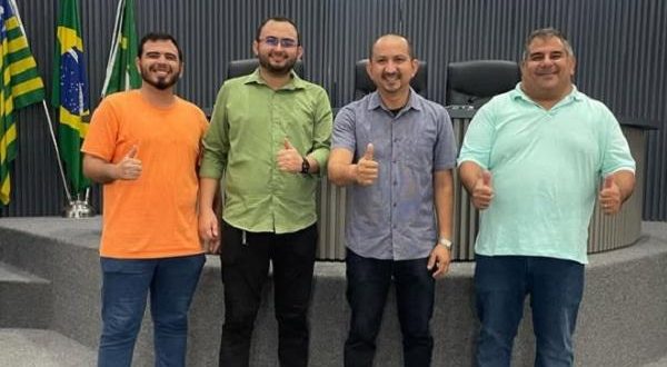 Vereadores de Floriano e Nova Santa Rita trocam experiências para fortalecer políticas públicas